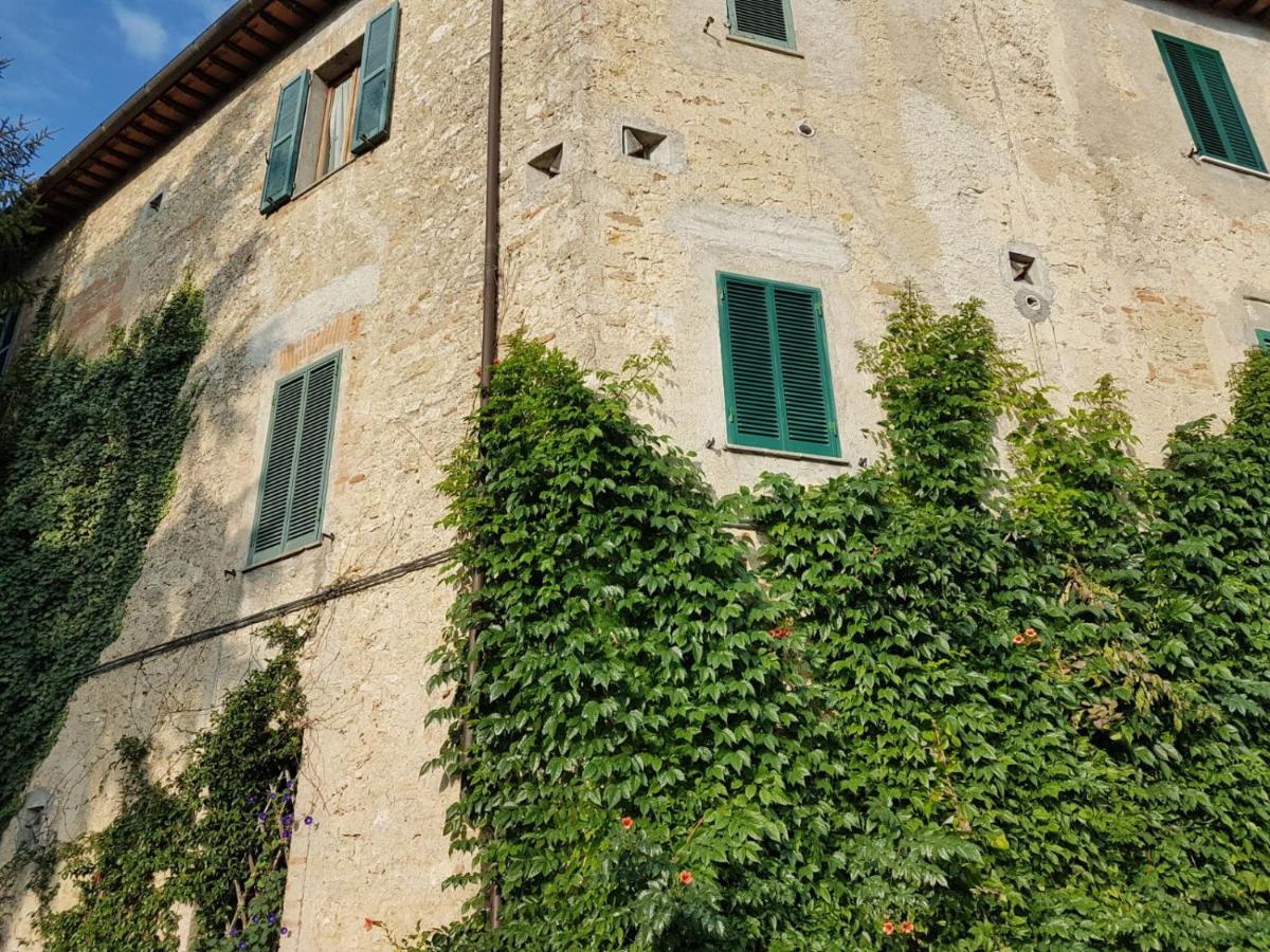 La Dimora Nel Castello Villa Collevalenza Eksteriør billede
